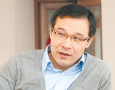 Все кандидаты-фавориты на выборах президента Кыргызстана имеют равные силы